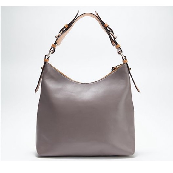 π©Ά SALE!! Dooney and Bourke Wexford Smooth Leather Zipper Sac in Taupe π©Ά - Picture 2 of 16